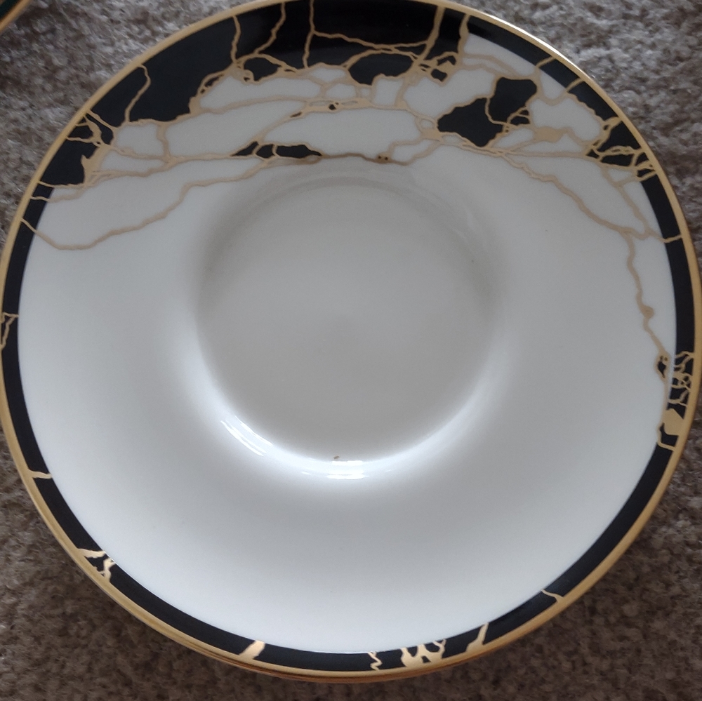 4 items Pickard hand decorated by Vicki Lederman pattern Elektra gold rim